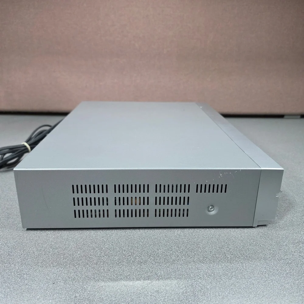 Samsung DVD-VR320 DVD Recorder VCR Combo Player For Parts-READ Description